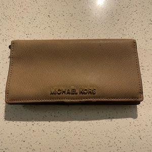 Michael Kors- TAN Wallet